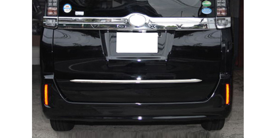 What is the difference between car anti-scratch strips and car trim strips?